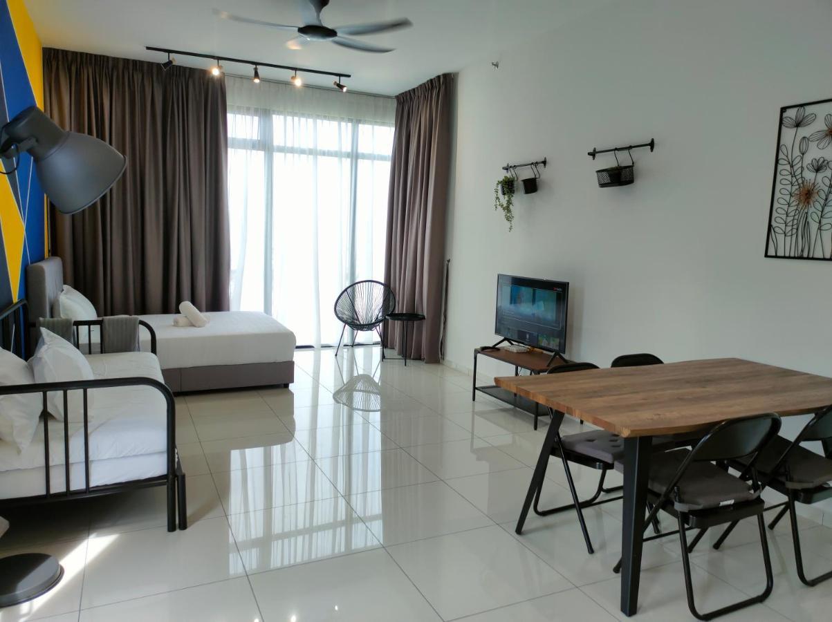 New 2Br Georgetown Warm And Lovely Homestay 10Pax-无敌美景两房民宿 Beacon Executive Suite Dış mekan fotoğraf